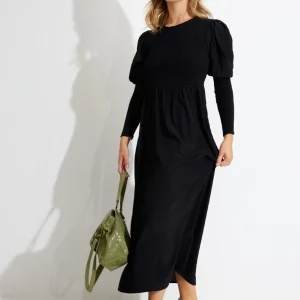 DRESS ARIYA SUN KLÄNNING - Svart