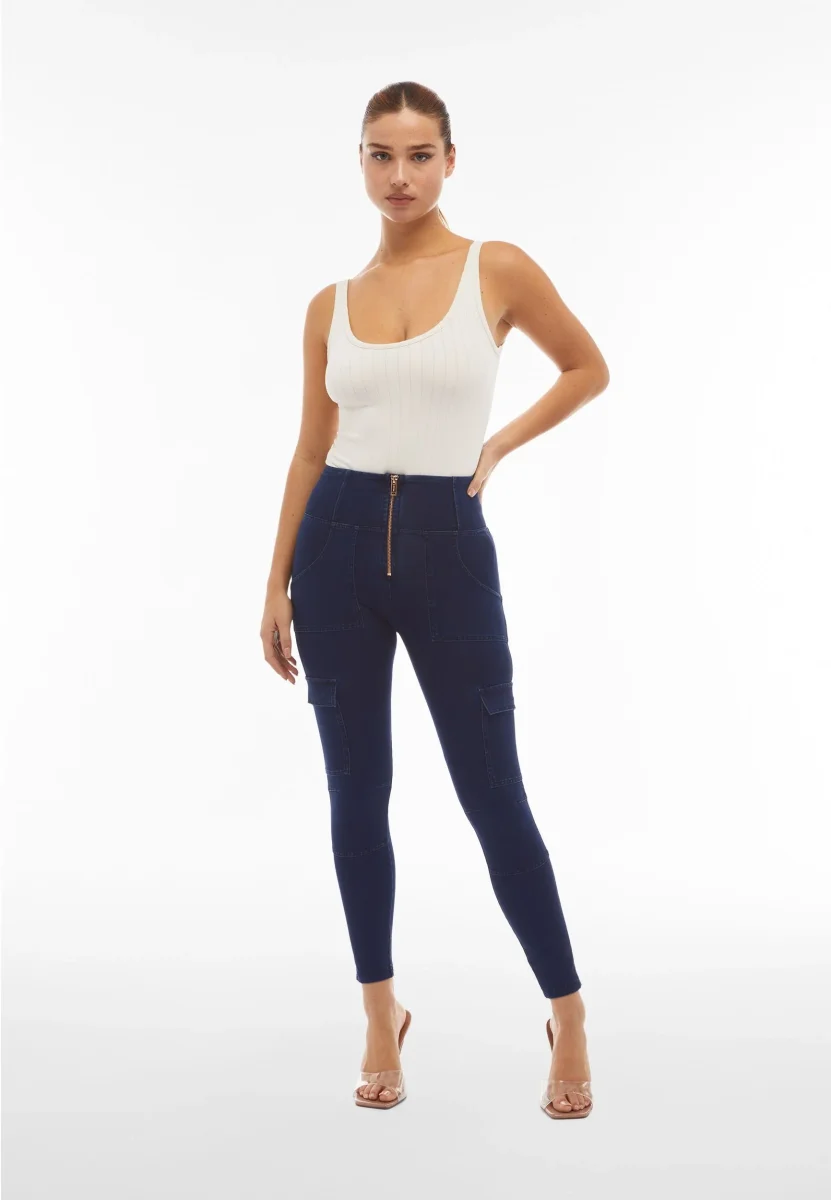 WR.UP Push-Up High Waist Skinny 7/8 Pant With Cargo Pockets - Denim Dark Blue - Blue Seam - Bild 5