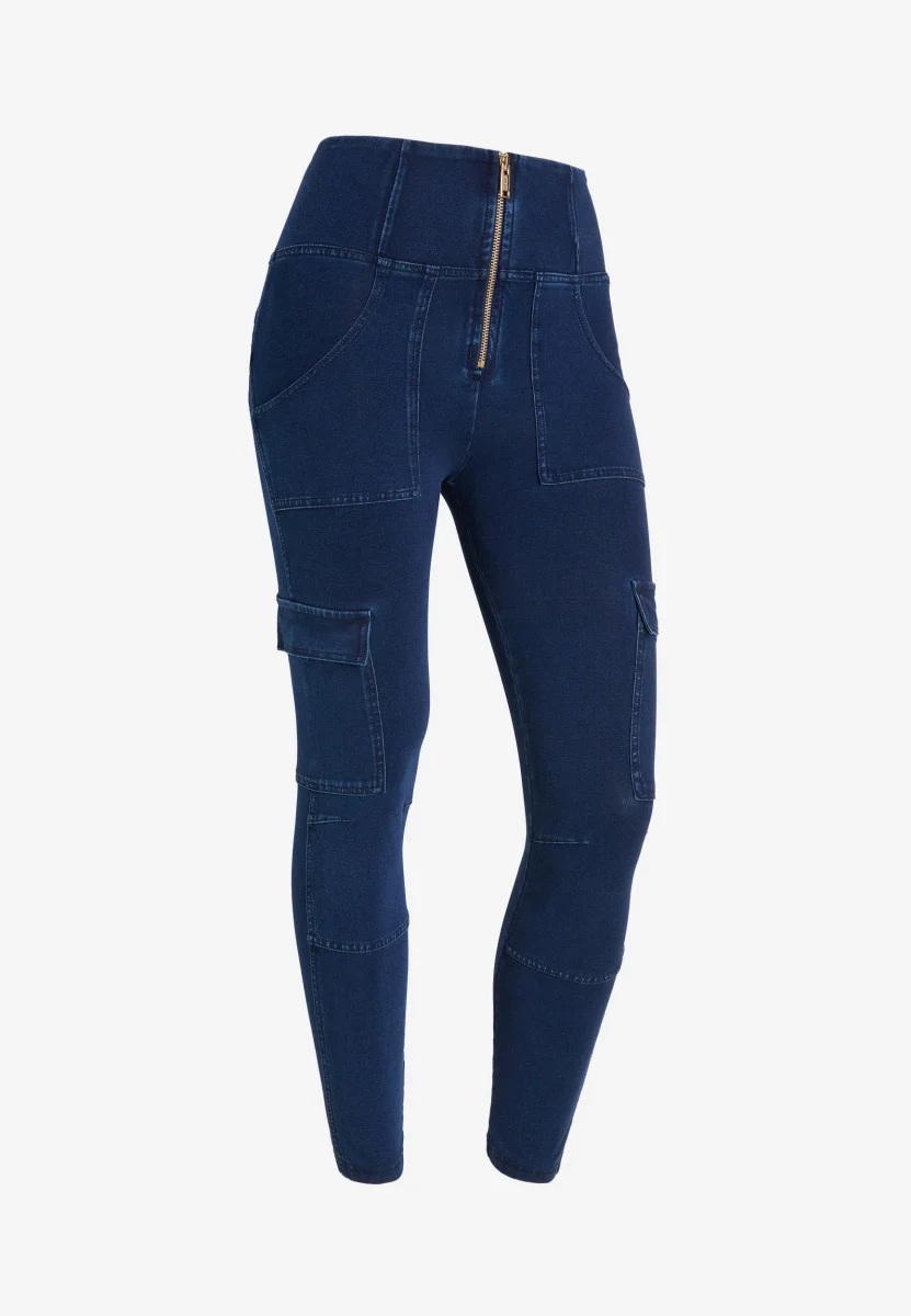 WR.UP Push-Up High Waist Skinny 7/8 Pant With Cargo Pockets - Denim Dark Blue - Blue Seam - Bild 8
