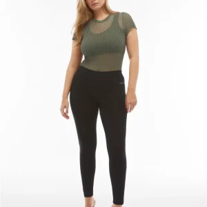 WR.UP Core Push-Up Regular Waist Skinny 7/8 Pants - Black