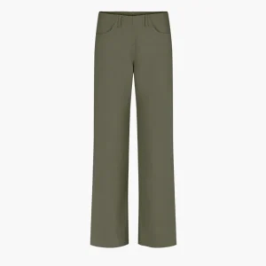 Donna Loose - Medium Length - Khaki